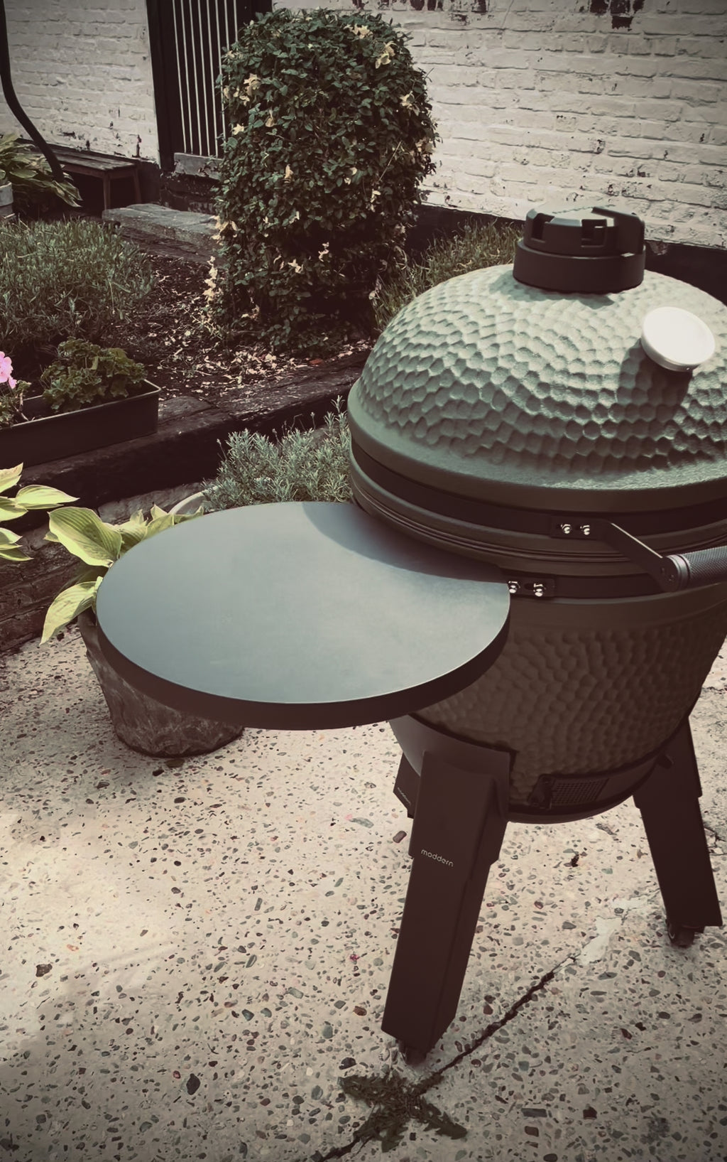 amado barbecue op boerderij klaar voor gebruik